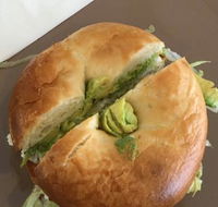 Huff Bagelry - Restaurant Guide