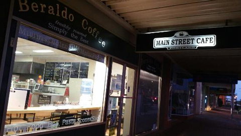 Main Street Cafe - Restaurant Guide 0