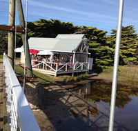Swing Bridge Cafe - Restaurant Guide