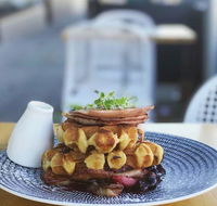 Explorers Restaurant - Restaurant Guide