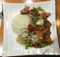 The Small Lemongrass - Restaurant Guide