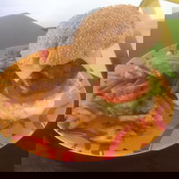 Carolines House of Chicken