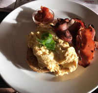 Number 9 Dream Cafe - Restaurant Guide