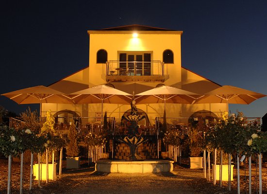 Tokar Estate Yarra Valley Winery Restaurant Coldstream
