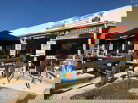 Caths Cafe