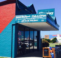 Reggies Slipway - Restaurant Guide