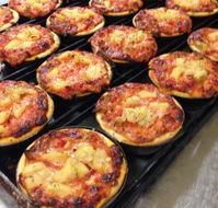 The Elmore Bakery - Restaurant Guide