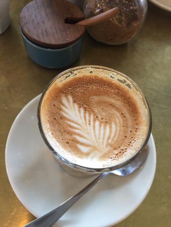 Illi Hill - Restaurant Guide 0