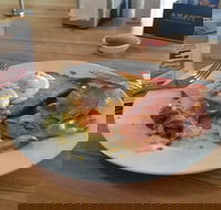 Riverside Cafe - Restaurant Guide