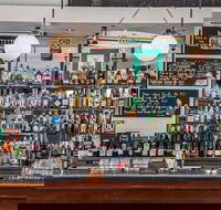 Robin Hood Hotel - Restaurant Guide