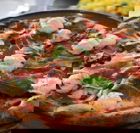 Farina Pizzeria - Restaurant Guide