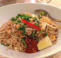 Tung Tong Roong Thai Restaurant