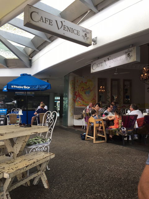 Cafe Venice - Restaurant Guide 6