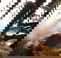 Burgers on Broadway - Restaurant Guide