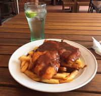 Parkway Hotel - Restaurant Guide