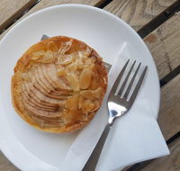 Watch Your Fingers Patisserie - Restaurant Guide