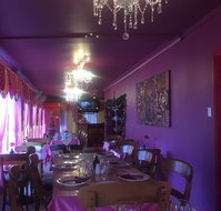 Manu's Kitchen - Restaurant Guide