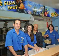 New Oceanic Fish Shop - Restaurant Guide