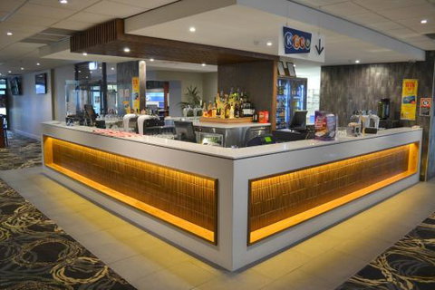 Warilla Sporties - Restaurant Guide 0