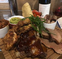 Dos Hombres - Restaurant Guide