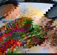 Minty's Cafe Bar n Grill - Restaurant Guide