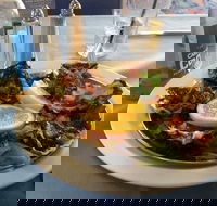 Sailo's - Restaurant Guide