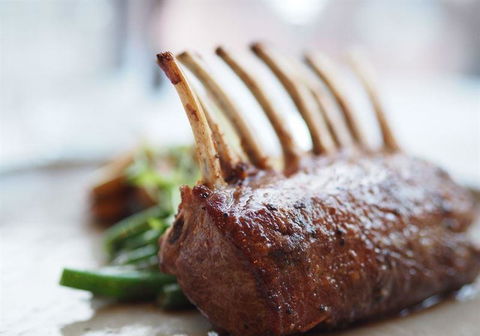 Annie's Provedore - Restaurant Guide 1
