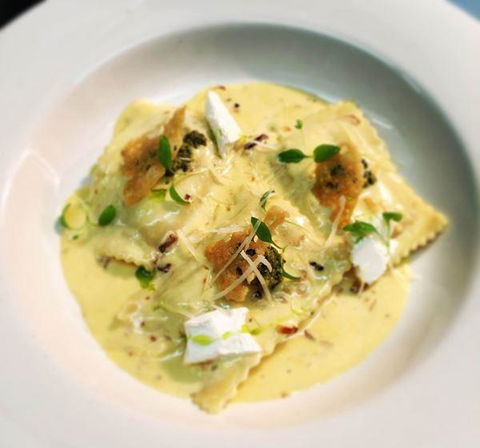 Annie's Provedore - Restaurant Guide 7