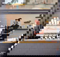 Ecru Coffee - Restaurant Guide