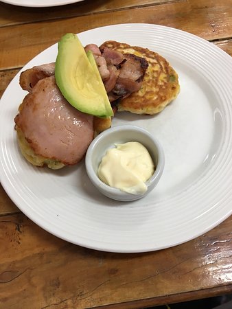 Artiste Espresso Bar - Restaurant Guide 0