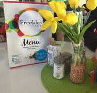 Freckles Cafe - Restaurant Guide