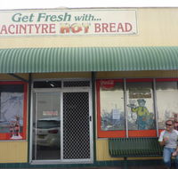 MacIntyre Hot Bread Shop - Restaurant Guide