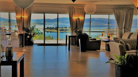 Panorama - Restaurant Guide 0