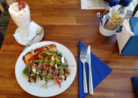 Brownie's On Budgewoi