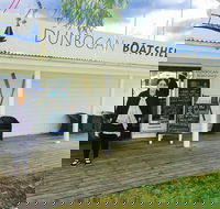 Dunbogan Boat Shed - Restaurant Guide