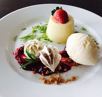 East Fusion Restaurant - Restaurant Guide