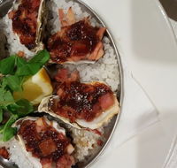 Halekulani Bowling Club - Restaurant Guide