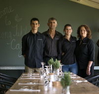 Long Table Cafe - Restaurant Guide