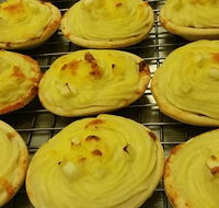 Sutton's Bakery - Restaurant Guide