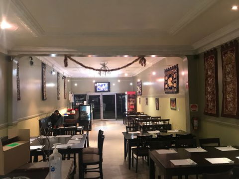 Taj Curry House Indian Restaurant - Restaurant Guide 0