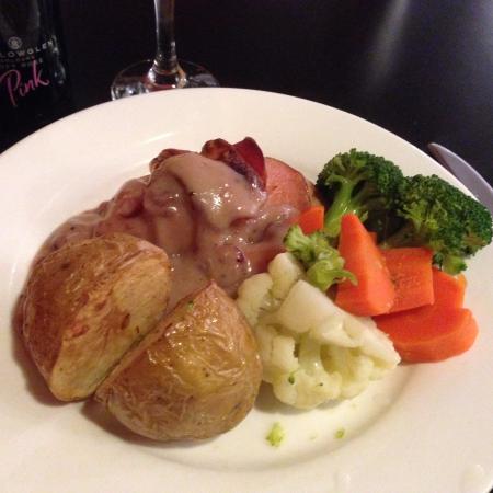 Australian Hotel - Restaurant Guide 0