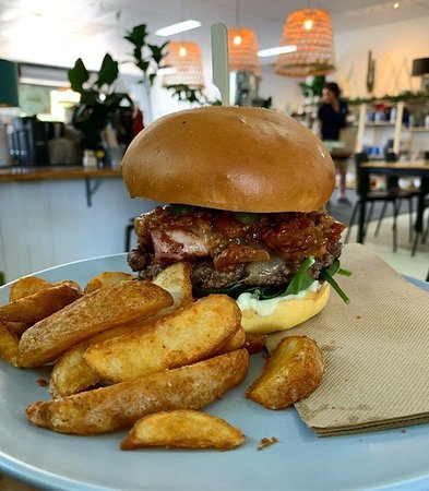 The Hub - Restaurant Guide 0