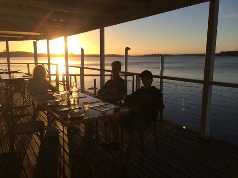 The Waterbird Restaurant - Restaurant Guide 0