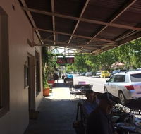 Cafe on Louee - Restaurant Guide