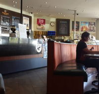 Gloria Jeans Coffees - Restaurant Guide