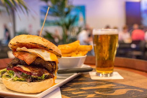 Kirra Beach Hotel - Restaurant Guide 0