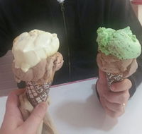 Annie's Old Fashioned Ice Cream Parlour - Restaurant Guide