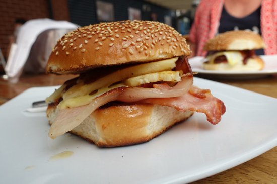 Moollattoo NSW Restaurant Guide