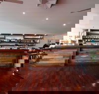 The Timbercutter - Restaurant Guide