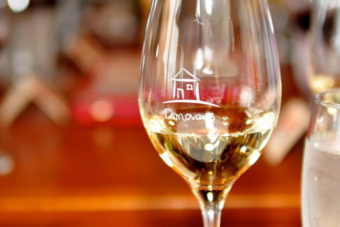 Donovans - Restaurant Guide 0